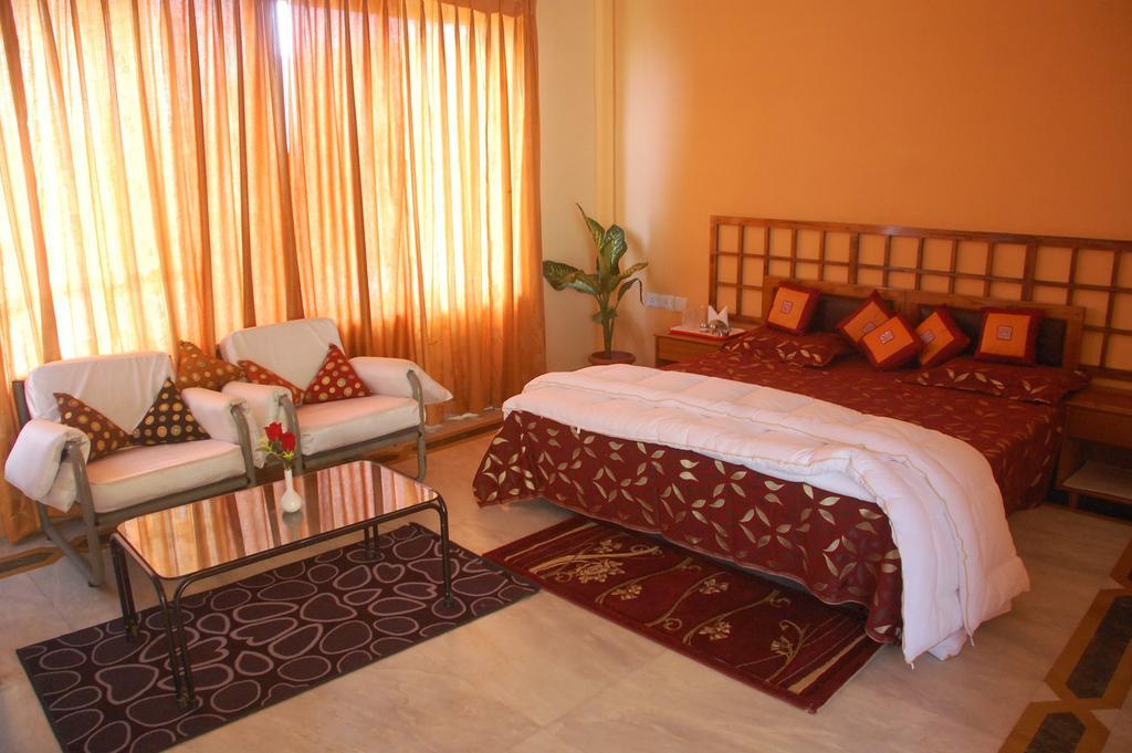 ג'אבלפור Hotel Maruti Mandapam חדר תמונה